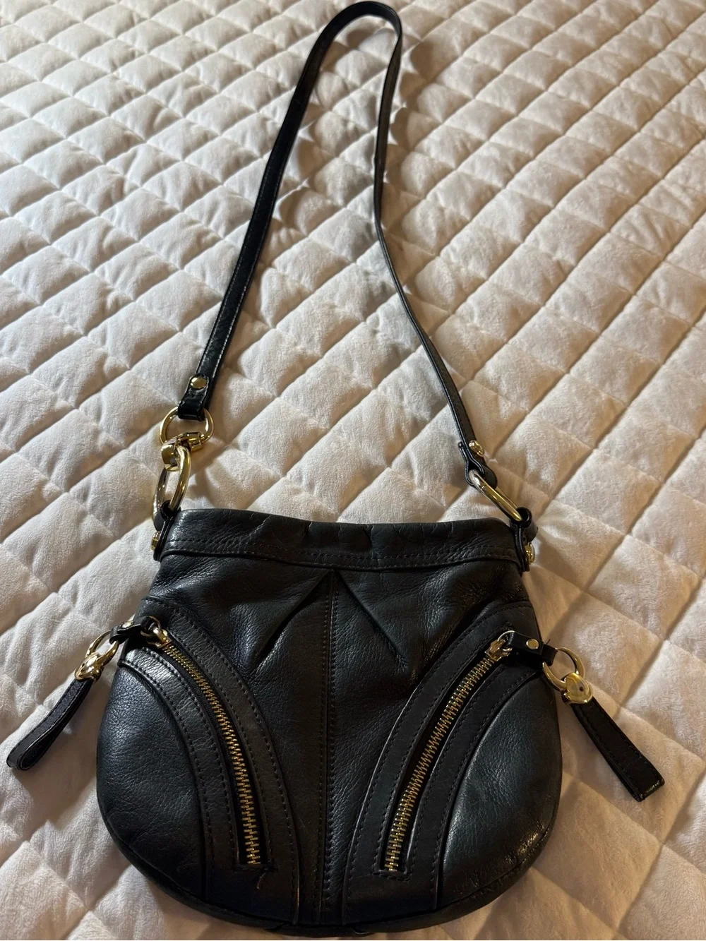 b. makowsky makowsky black